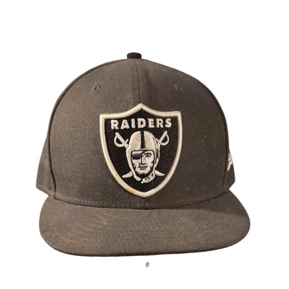 Las Vegas Raiders Hat Cap Fitted Mens 7 1/2 Black NFL Football New Era